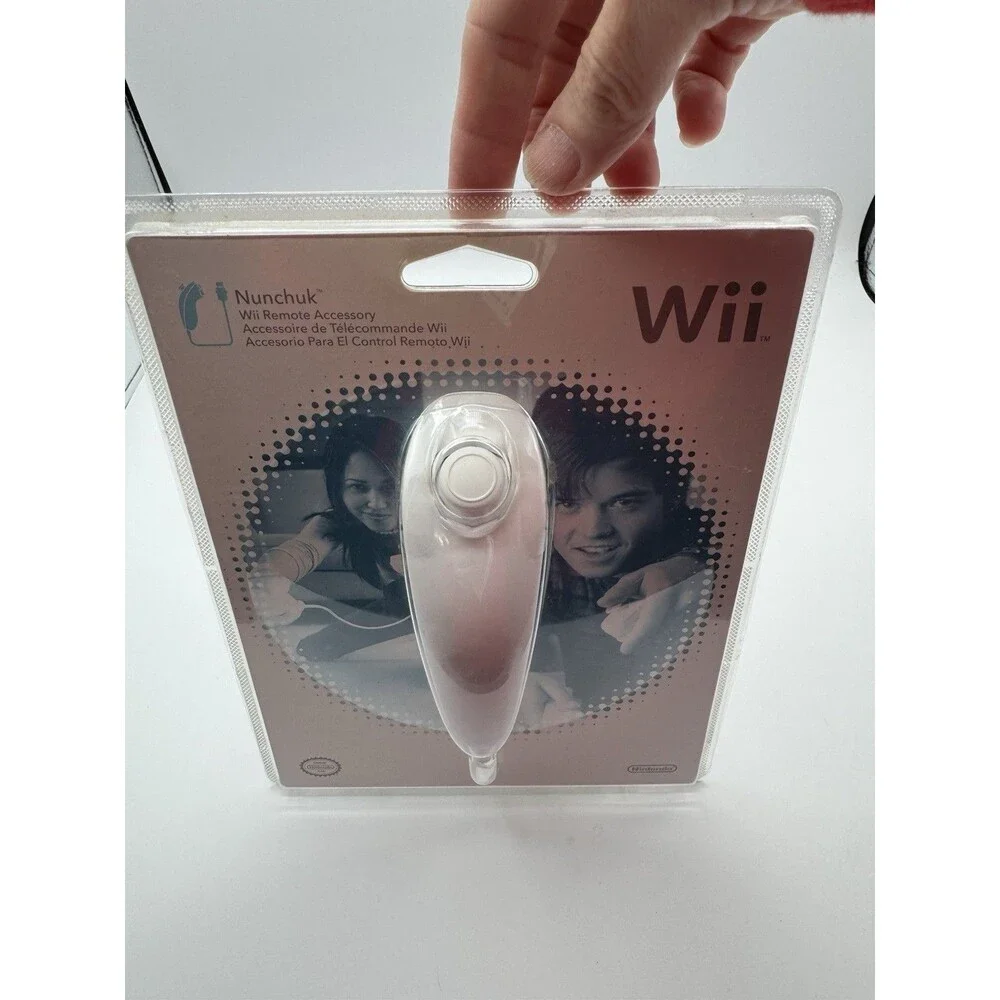 Nintendo Wii Nunchuk Controller White OEM RVL-004 New Sealed